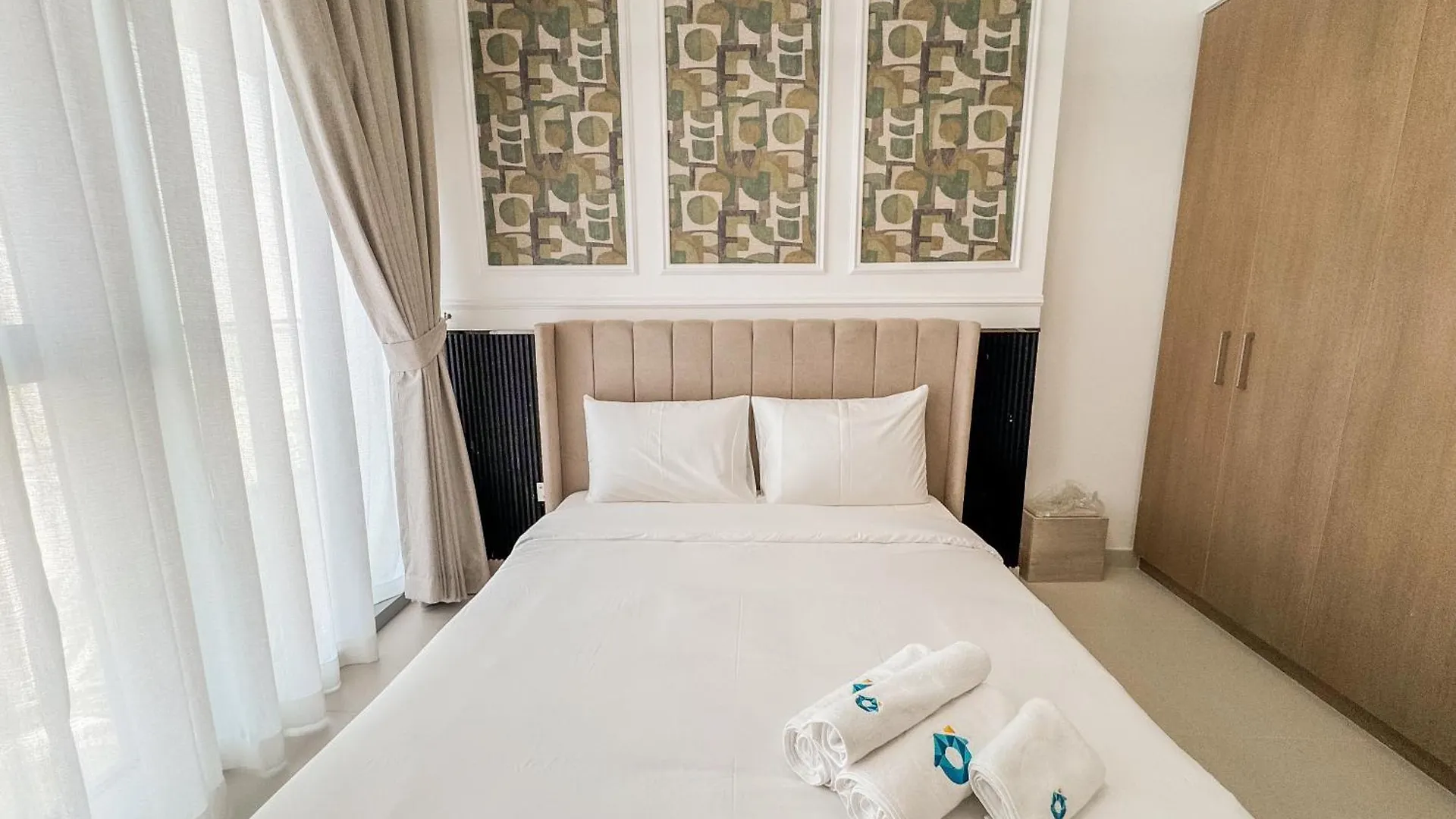 Like Home - 5303 Stylish Two-Bedroom Apartment With Scenic Creek Views دبي