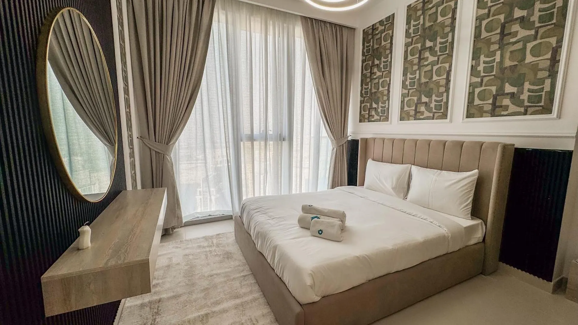Like Home - 5303 Stylish Two-Bedroom Apartment With Scenic Creek Views دبي