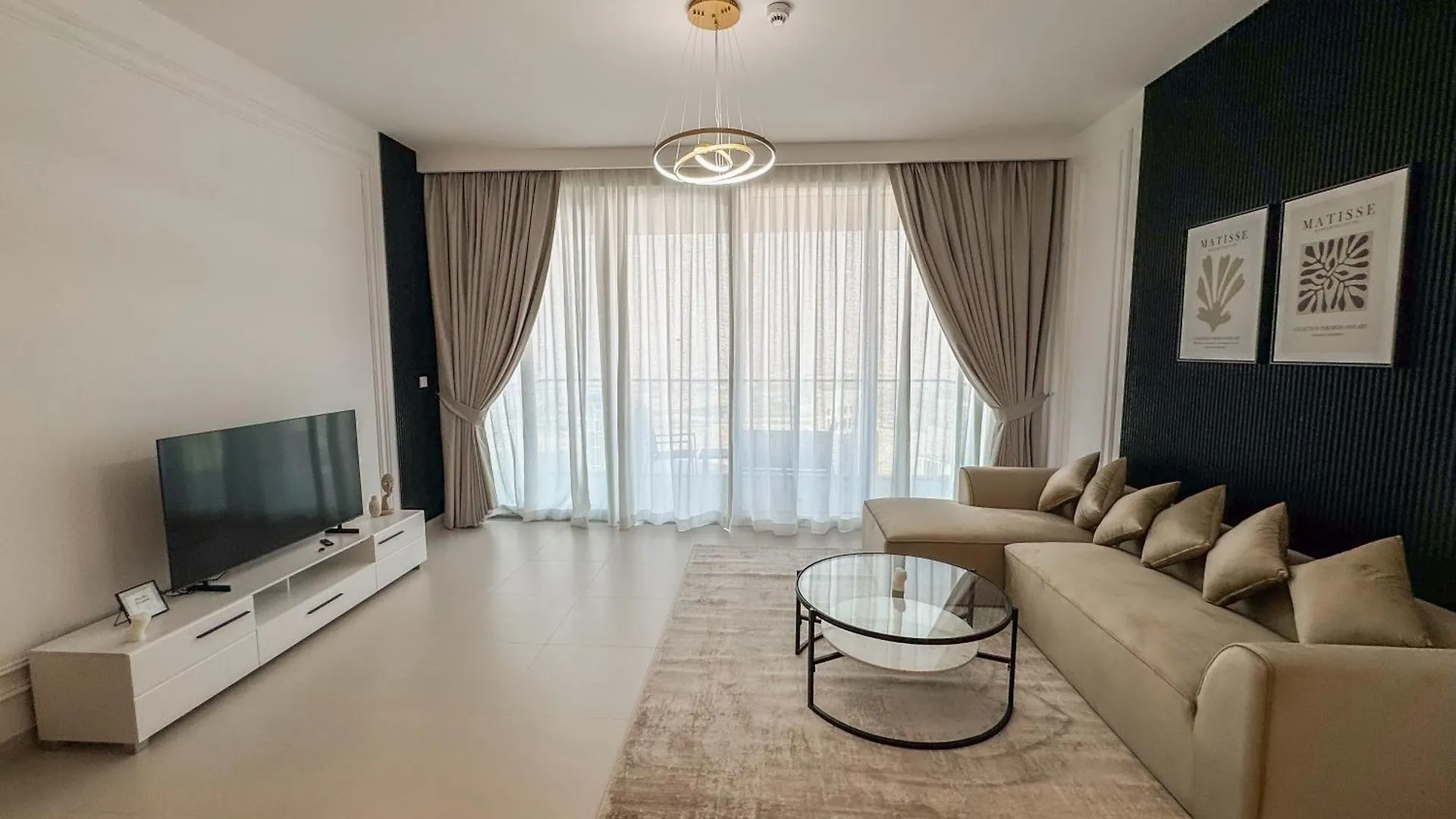 Like Home - 5303 Stylish Two-Bedroom Apartment With Scenic Creek Views دبي
